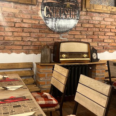 Pension Old City Брашов Экстерьер фото