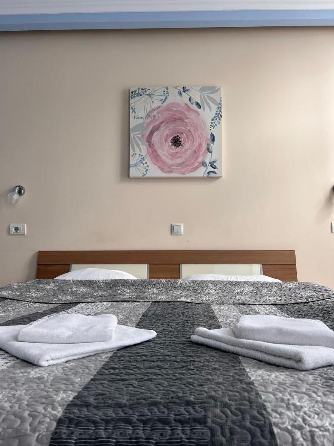 Pension Old City Брашов Экстерьер фото