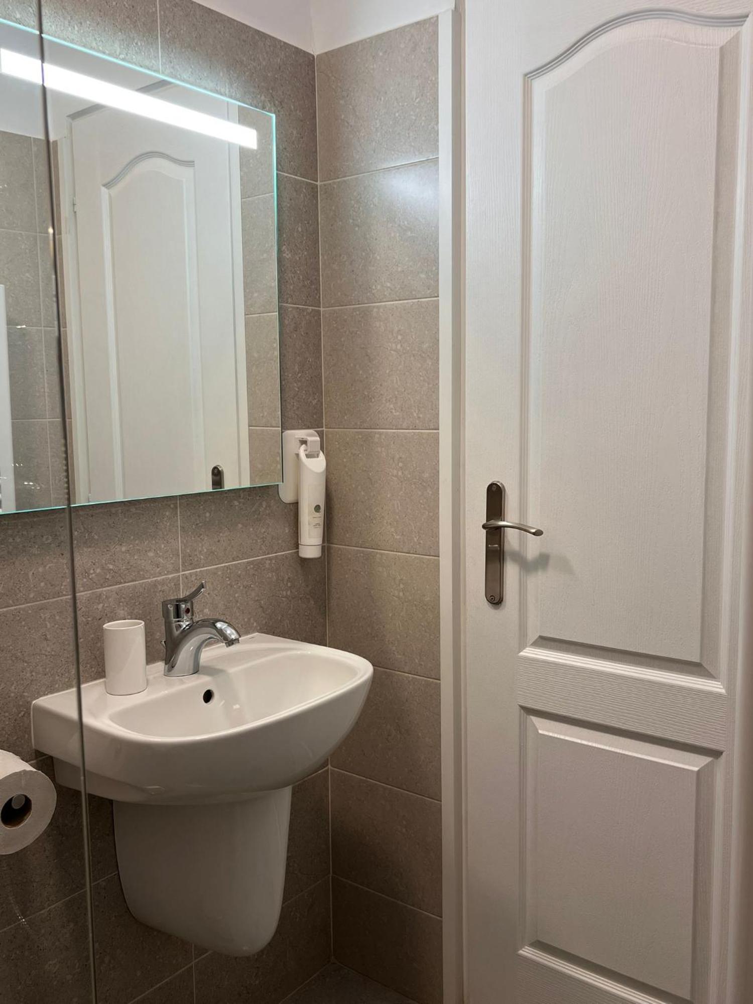 Pension Old City Брашов Экстерьер фото